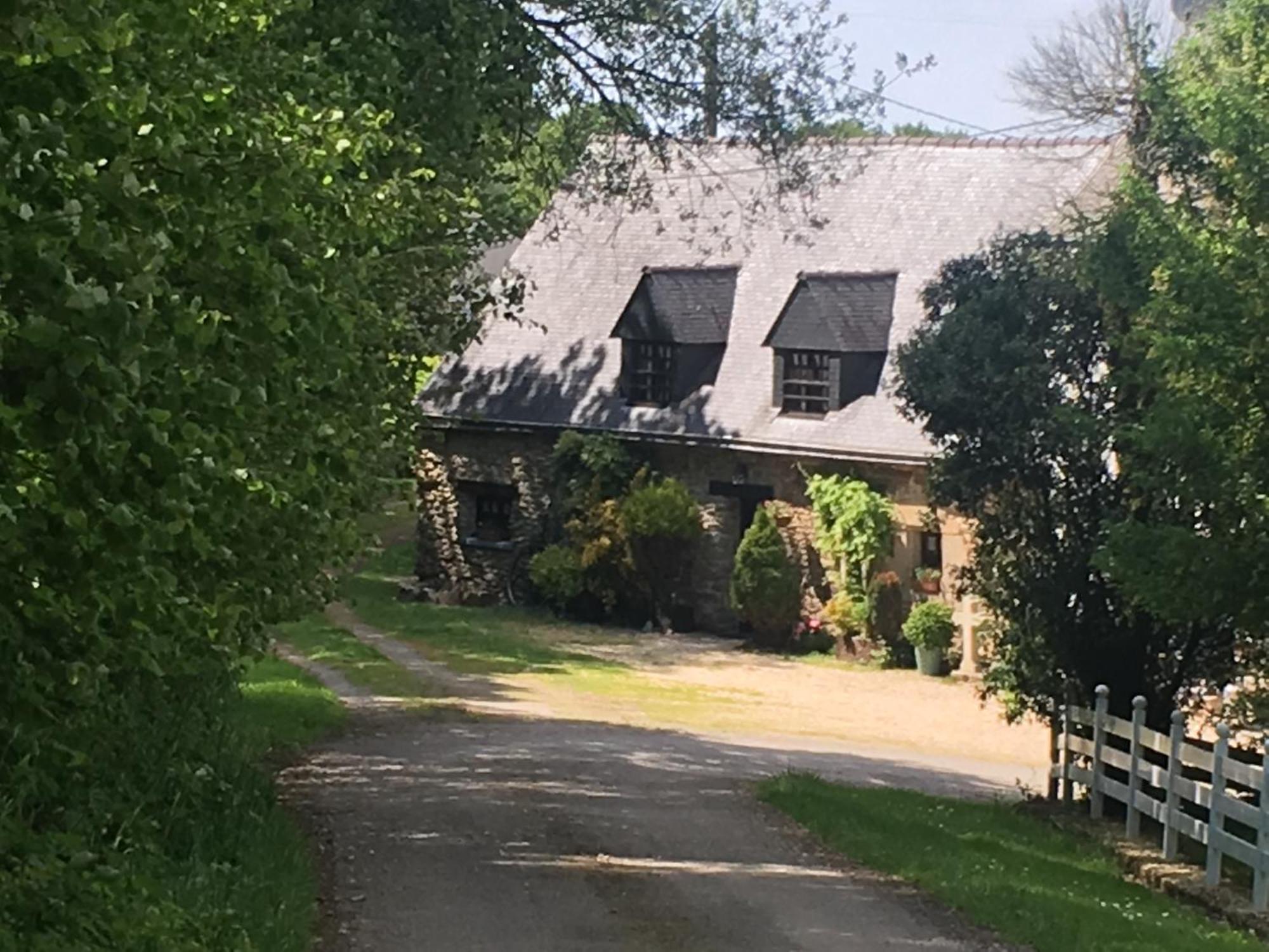 Gites De Camors Exteriér fotografie